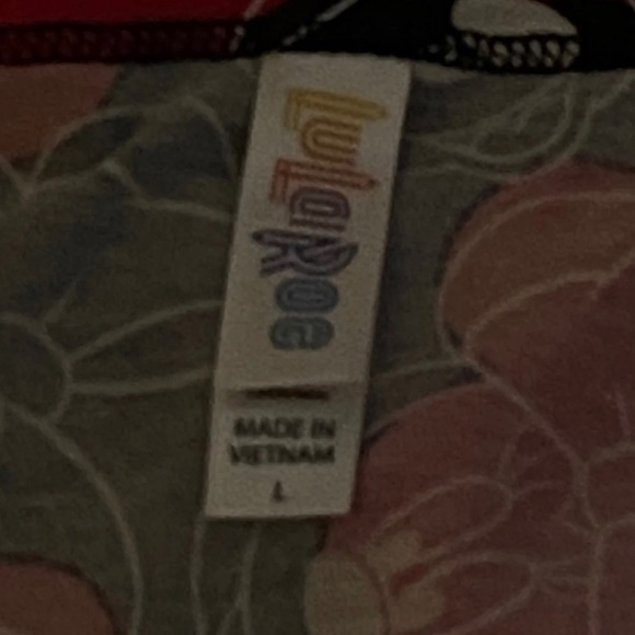 LulaRoe Minnie Mouse Disney tunic - Picture 3 of 4